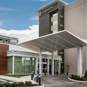 *** Hotel La Quinta By Wyndham Virginia United States